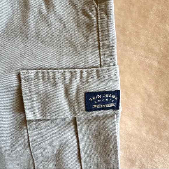 Vintage Gray Khaki Cargo Shorts - Picture 6 of 6